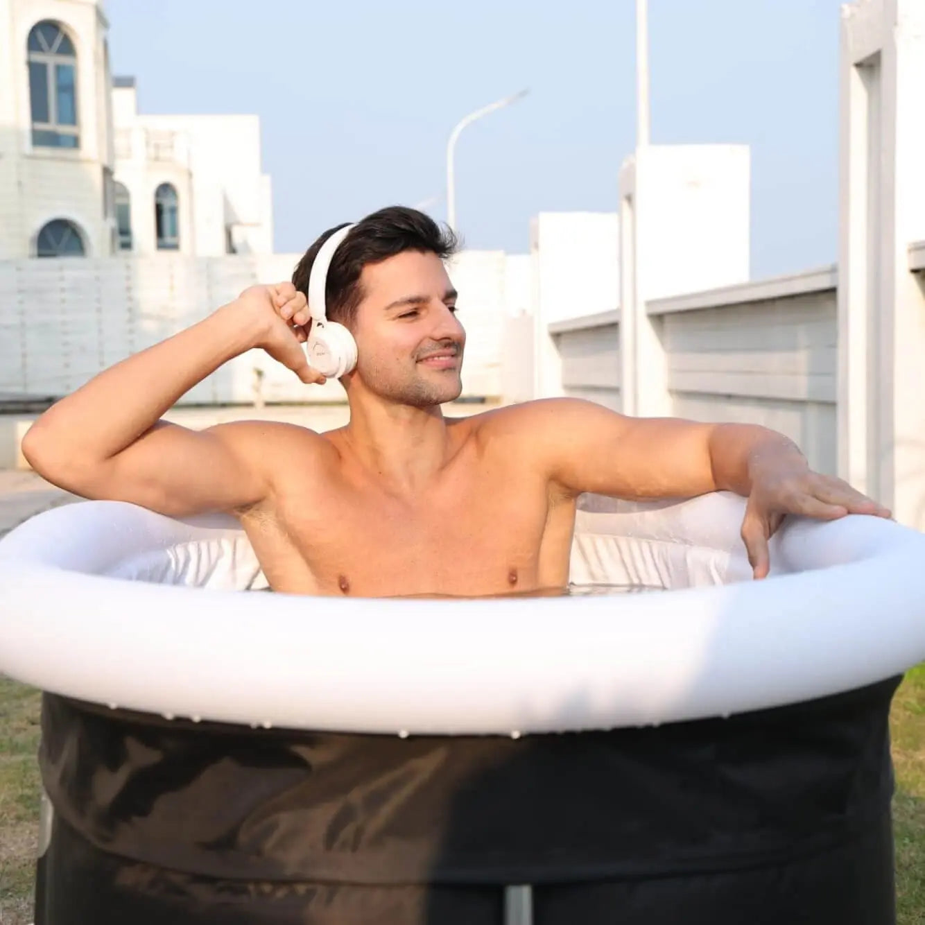 Cold-Water-Immersion-Health-Benefits-How-to-Start-Safely-Kasue-Sauna kasue sauna